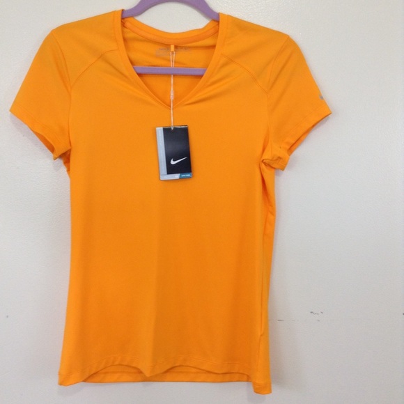 Nike Tops - Nike Golf Orange V-neck Sz Small